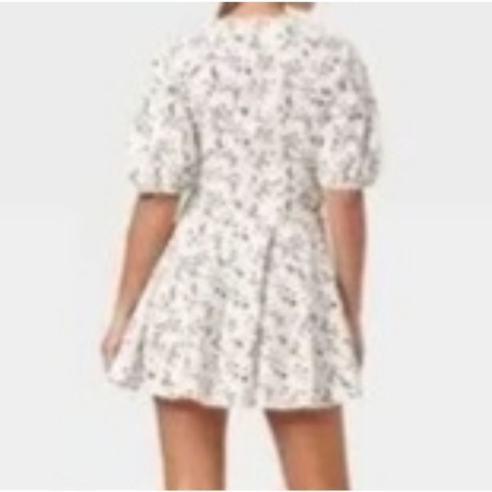Universal Thread Mini Dress - Picture 2 of 7